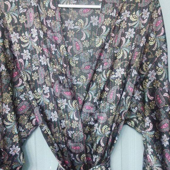 Victoria's Secret M/L Robe - Picture 3 of 4